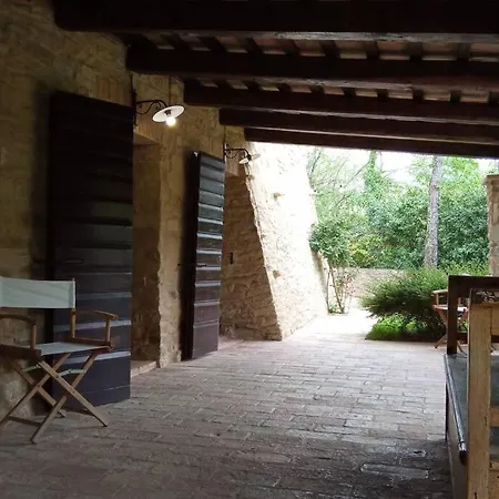 Villa Con PiscinaNetflix Giardino E Privacy Βίλα