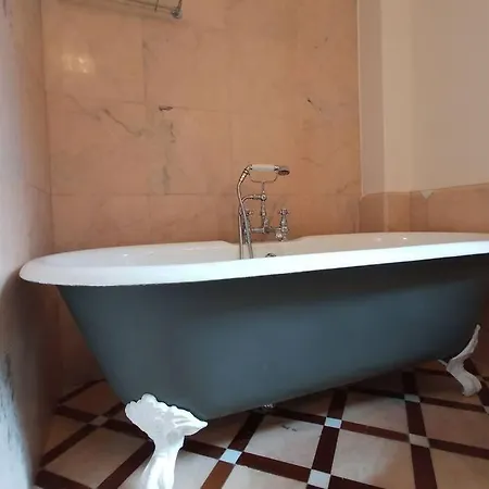 Villa Con PiscinaNetflix Giardino E Privacy Treia