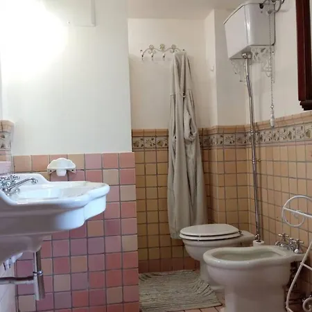 Villa Con PiscinaNetflix Giardino E Privacy