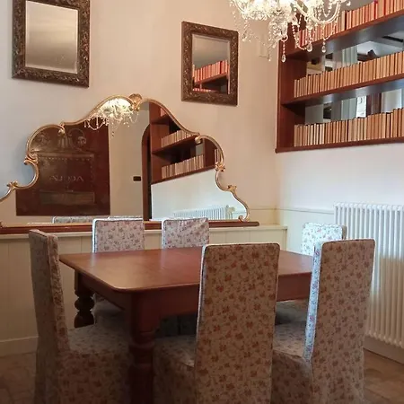 Villa Con PiscinaNetflix Giardino E Privacy